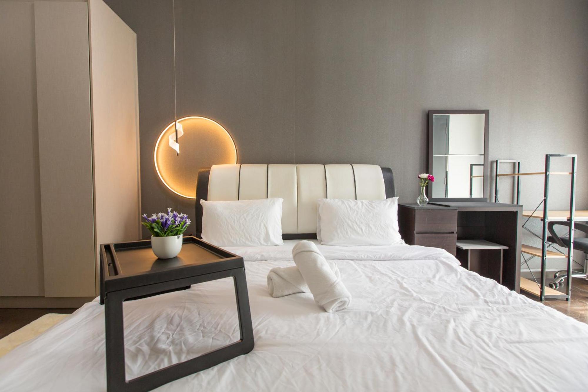 Pangsapuri V At Sunway Velocity By Bai Yi *